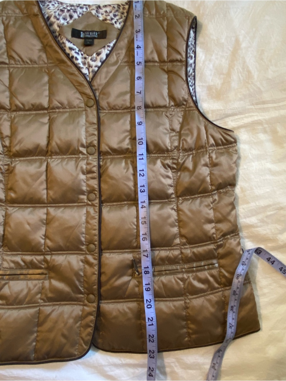 Quilted Gold Vest Size XL - Picture 11 of 12